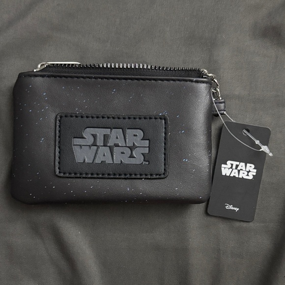 HPx2✨✨ Star Wars Darth Vader Coin Pouch - NWT - Picture 4 of 11